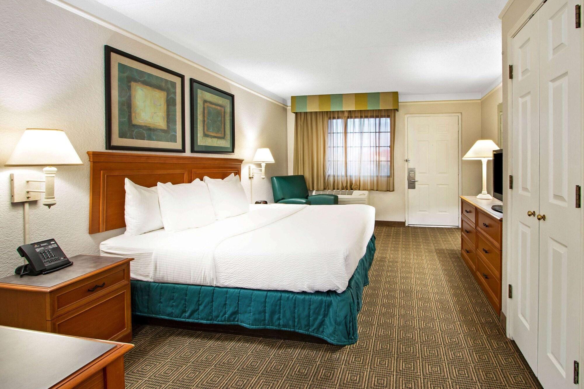 La Quinta Inn By Wyndham Albuquerque Airport Exteriör bild